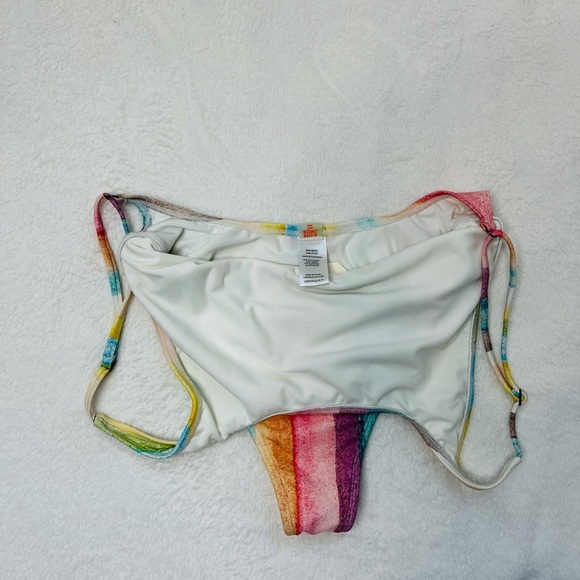 NWT. Billabong Women Swim. 1 Piece Suit. X-SMALL or XS - Picture 5 of 9